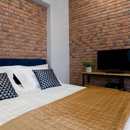 Apartament W Scislym Centrum Miasta. Lublin Buitenkant foto