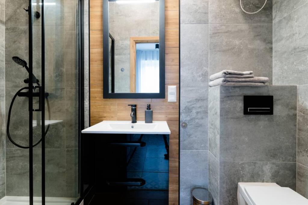 Apartament W Scislym Centrum Miasta. Lublin Buitenkant foto